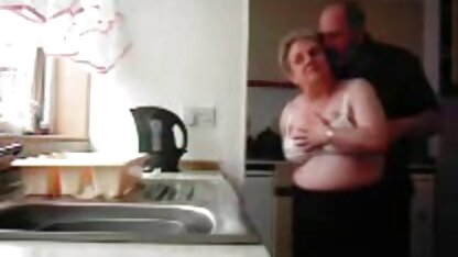 Frau überredete Freundin für kostenlose erotikfilme reife frauen Dreier mit Ihrem Mann