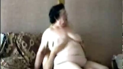 Junger Enkel fickt seine alte Fette Oma video sex mit reifer frau auf der couch
